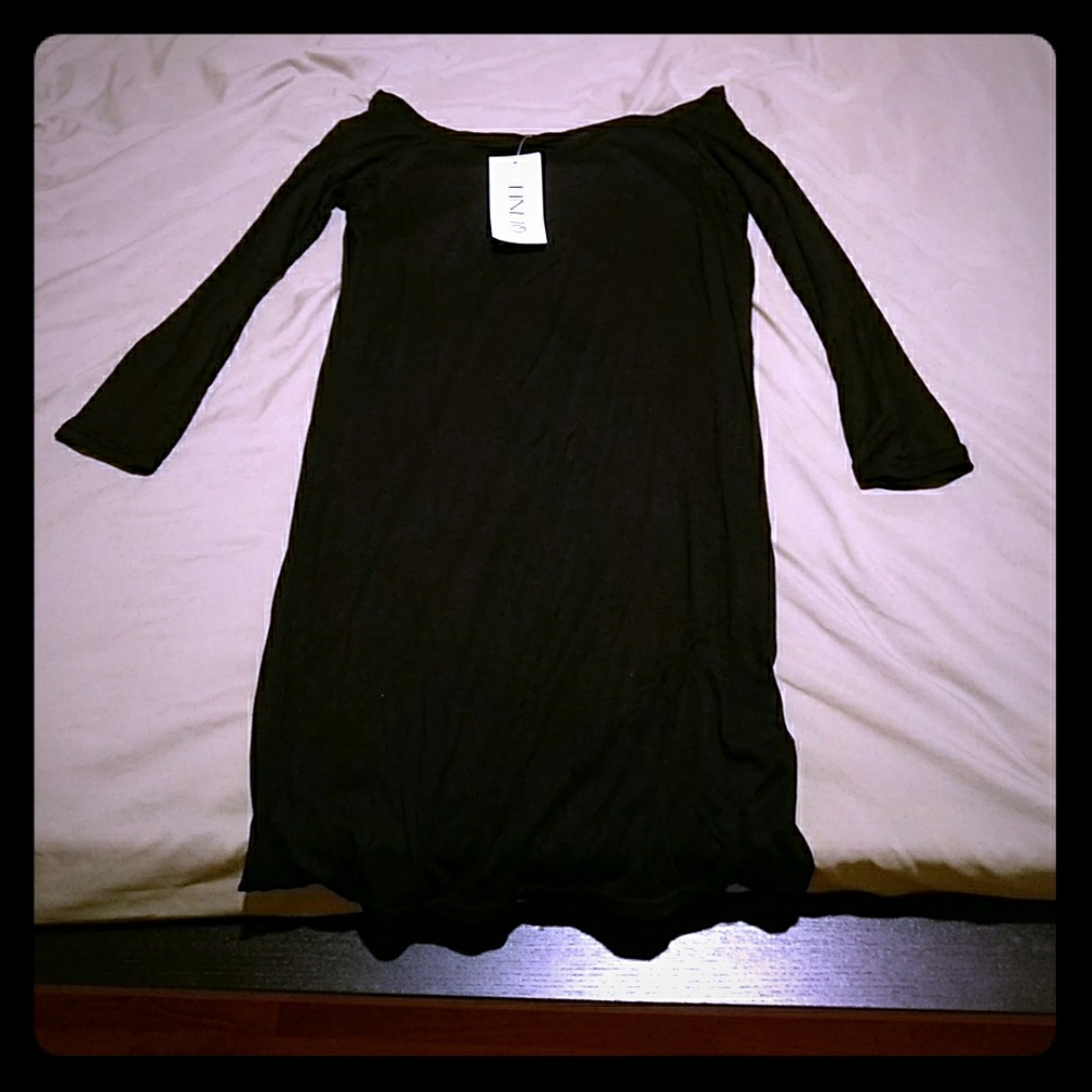 New mini black long sleeves dress