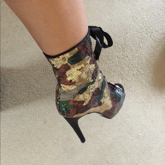 Camouflage Sequin Bootie! 🍁🍂 - Picture 2 of 3