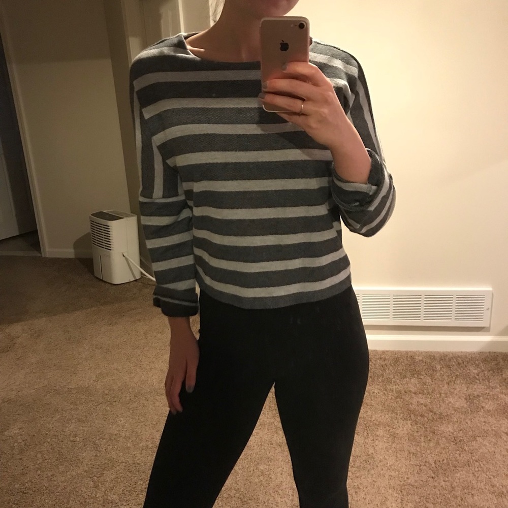 Grey Striped lightweight Pullover Size Small