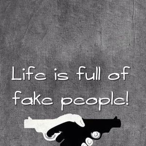 Meet your Posher, Dominic