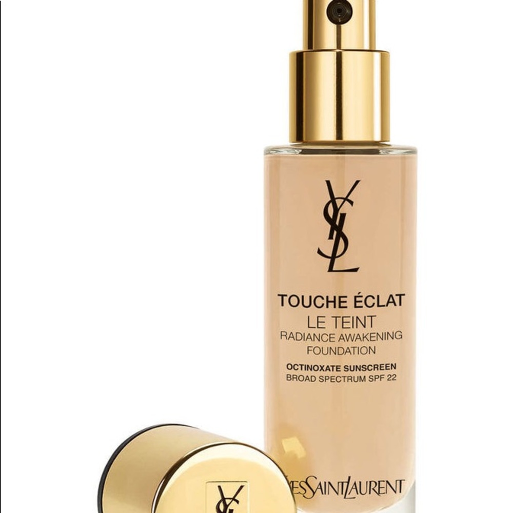 YSL Touché Eclat Le Teint Foundation (B30)
