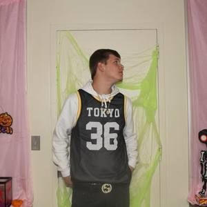 Meet your Posher, Tanner