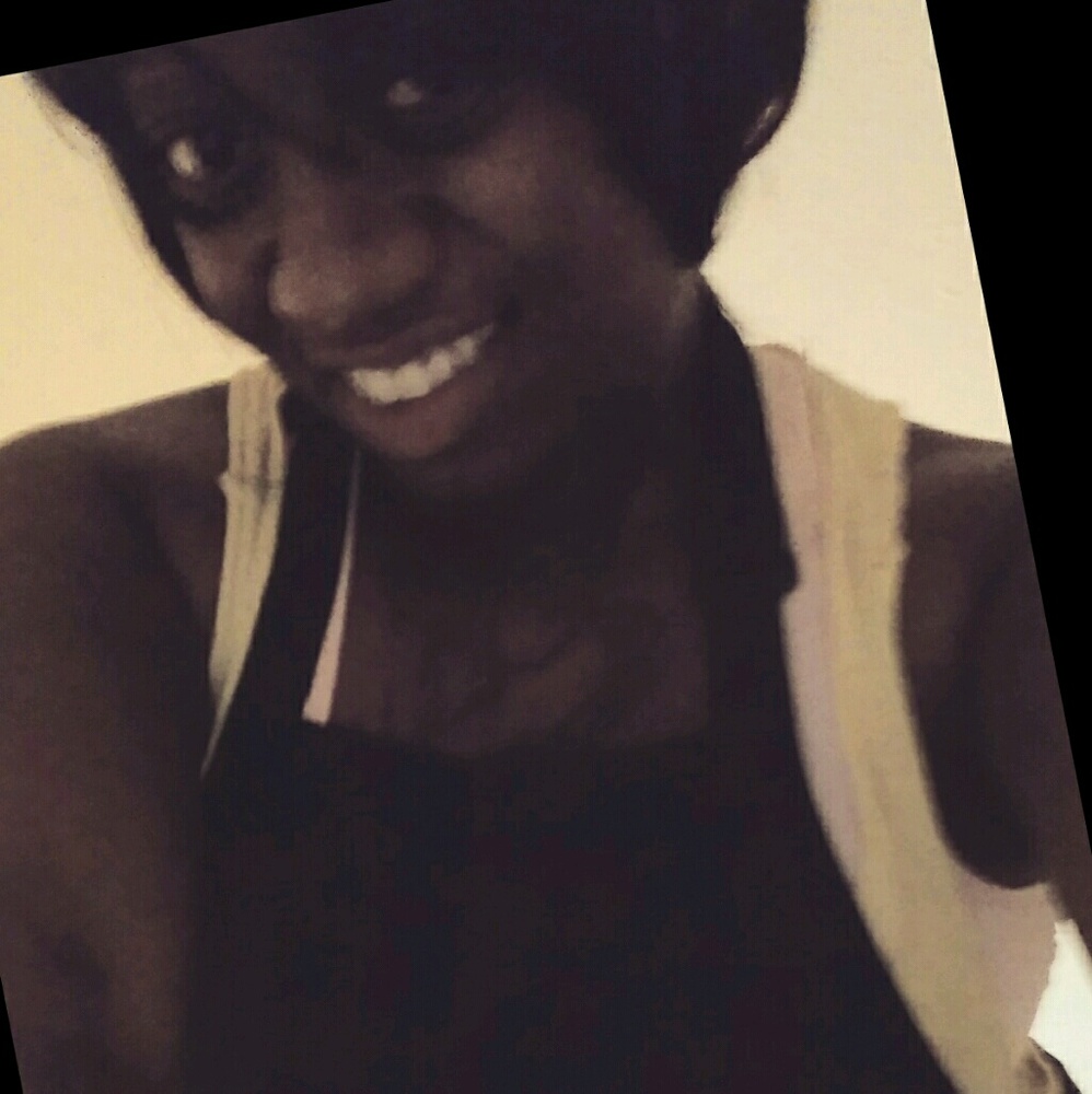 Meet your Posher, Cassandra