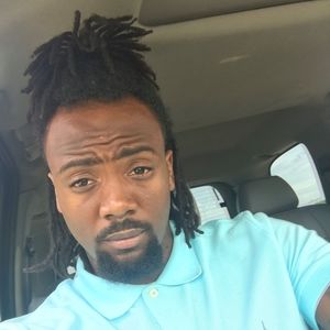 Meet your Posher, Deontae