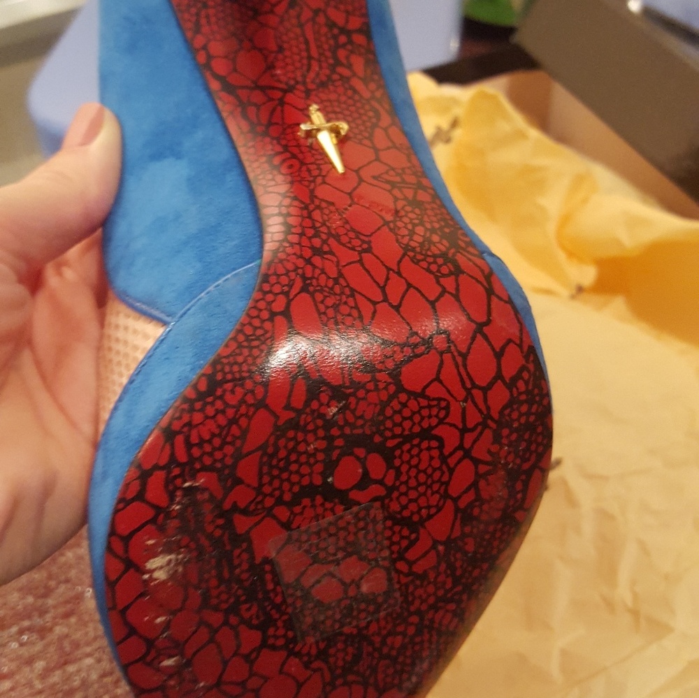 Pumps - Picture 3 of 5
