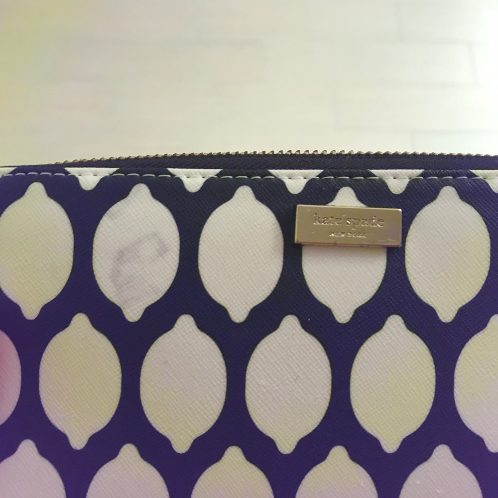 SOLD Pic of Kate Spade Wallet