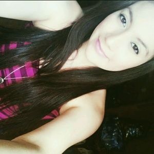 Meet your Posher, Estrella