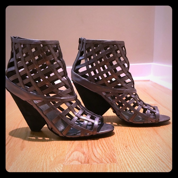 miss 60 shoes
