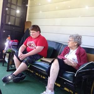 Meet your Posher, Sharon