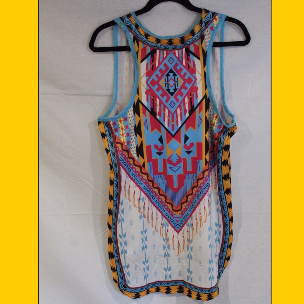 NATIVE PRINT TANK HI LO SIZE L TOO CUTE!