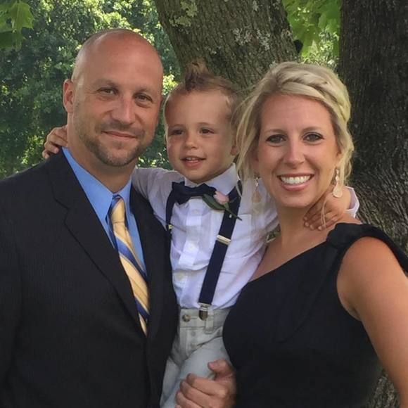 Meet your Posher, Michelle - Picture 1 of 1