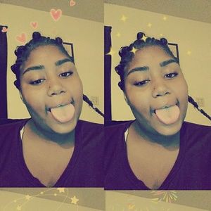 Meet your Posher, Sydney