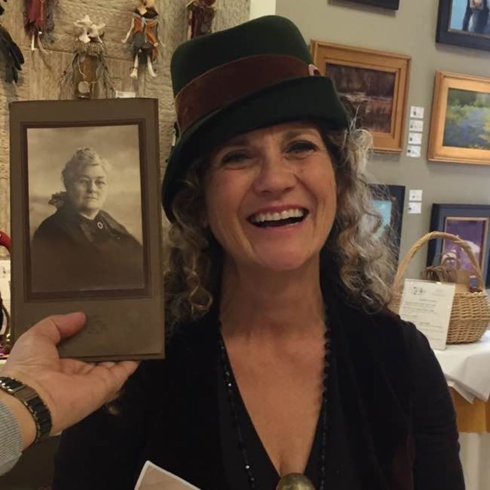 Meet your Posher, Robin