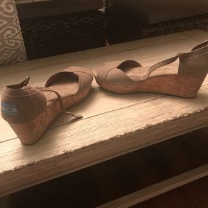 Tom wedges