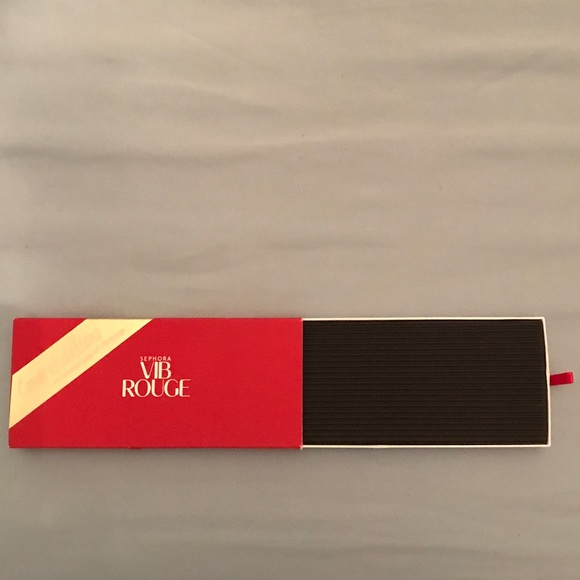 BNIB VIB ROUGE blush! - Picture 2 of 6