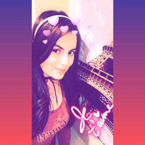 Meet your Posher, Neelo🖤 - Picture 2 of 3