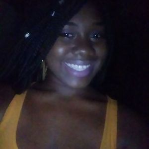 Meet your Posher, Vanessa