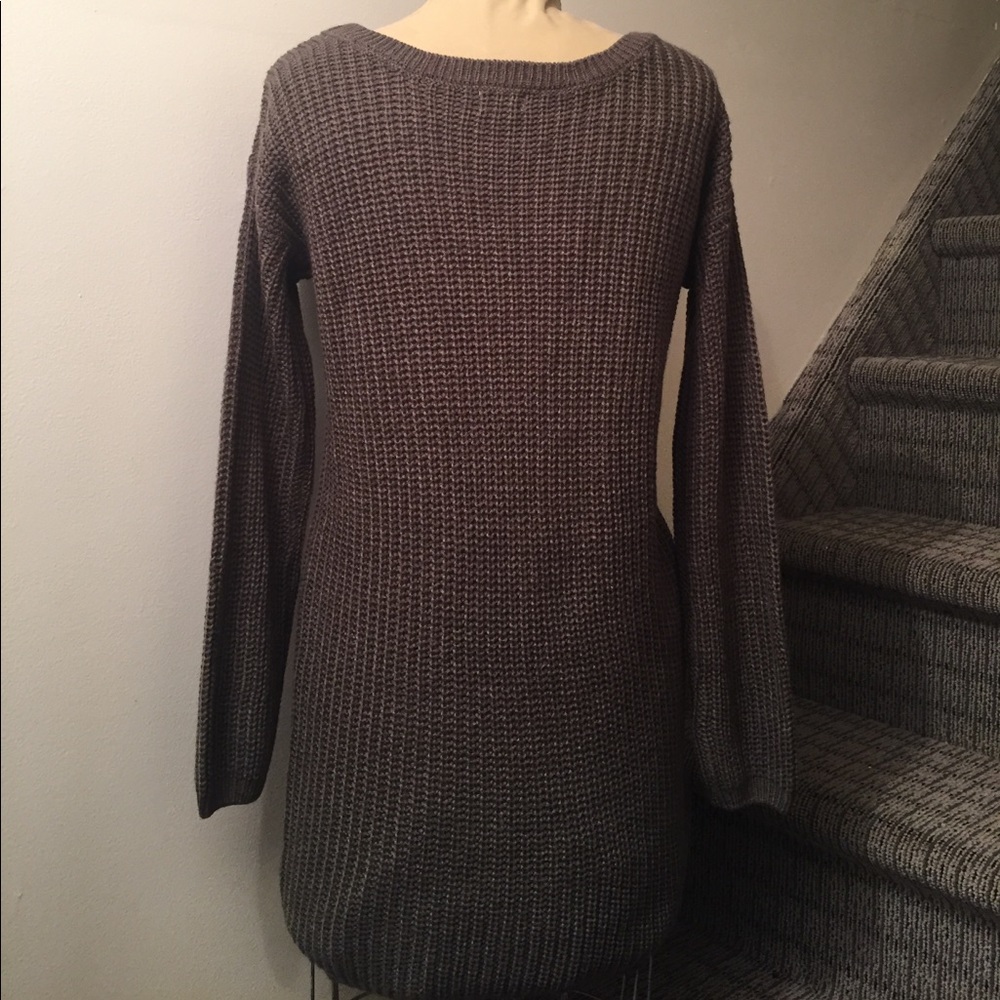 Cable knit sweater - Picture 2 of 7