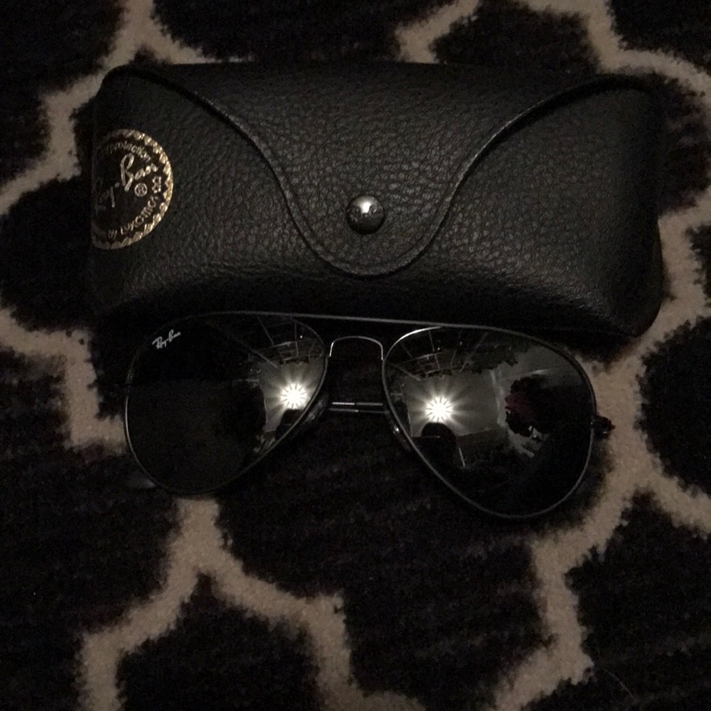 Ray ban 55 great condition