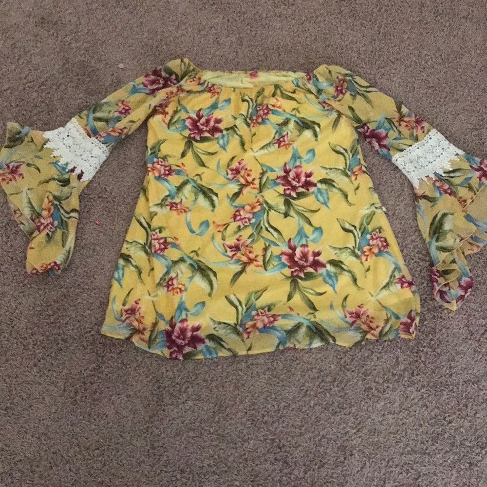 Bell Sleeve Tunic Top. New without tags