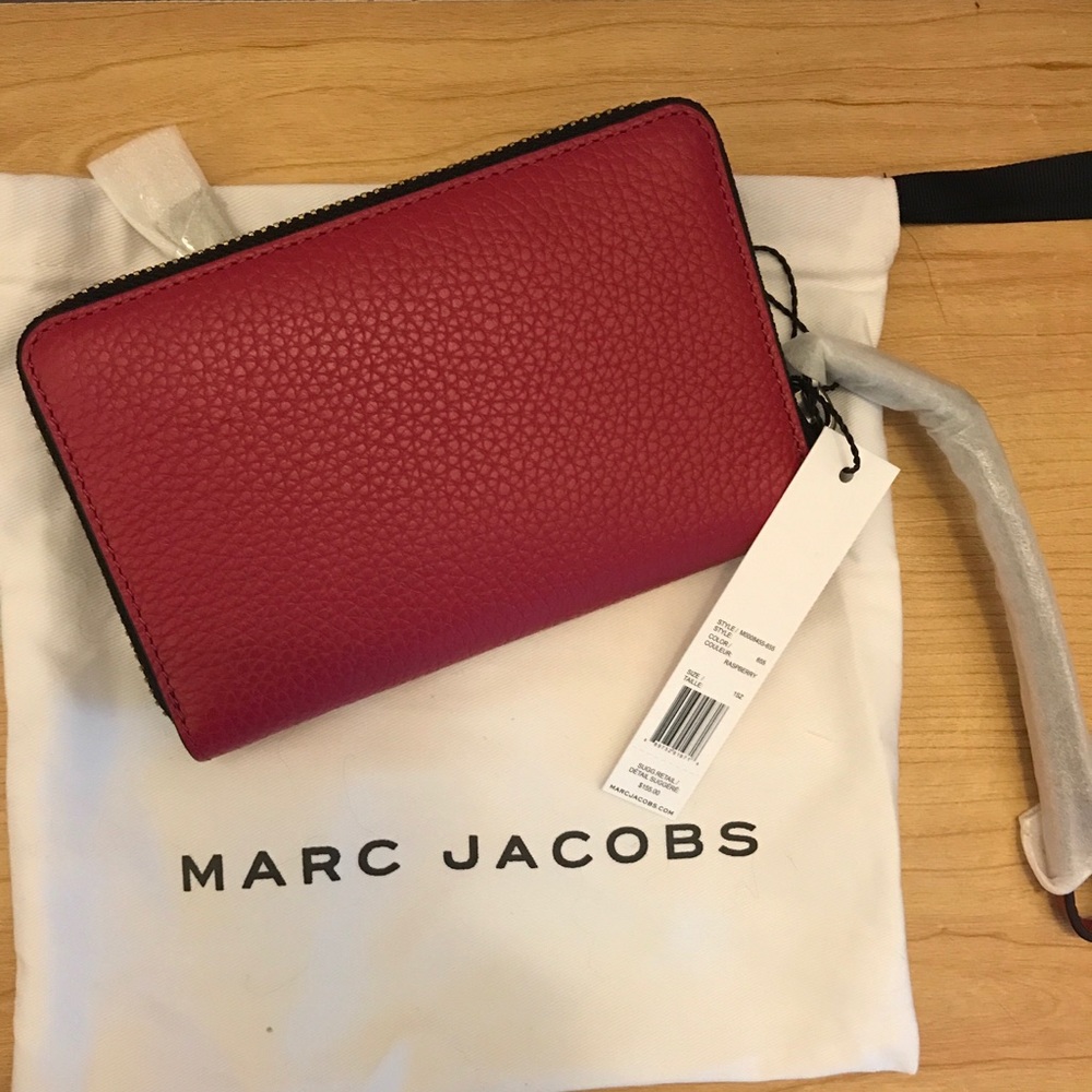 BRAND NEW Marc Jacobs Wallet