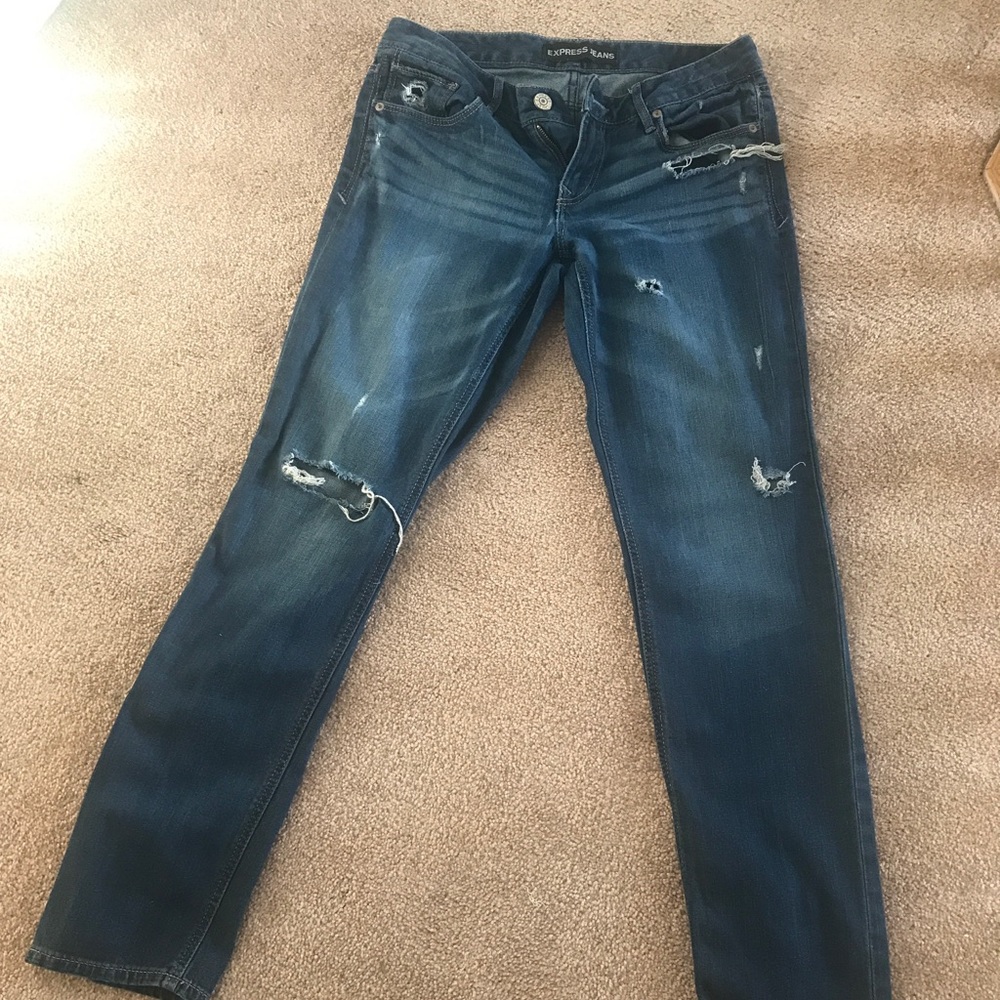 Express Distressed Jeans