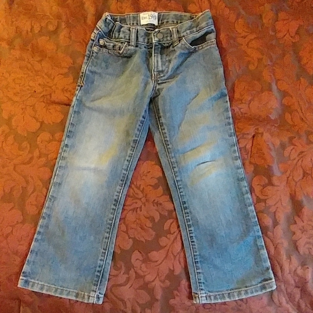 Children's Place bootcut boys jeans. Size 4.