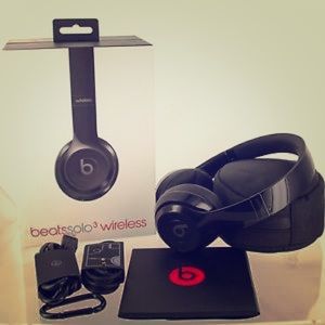 Beats By Dre Wireless Solo 3 Gloss Black