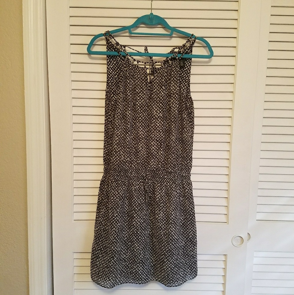 WHBM  Adorable Black and White Dress sz S