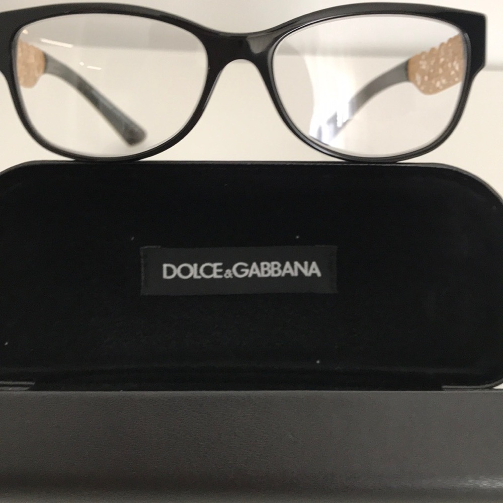 Woman’s authentic eyeglasses