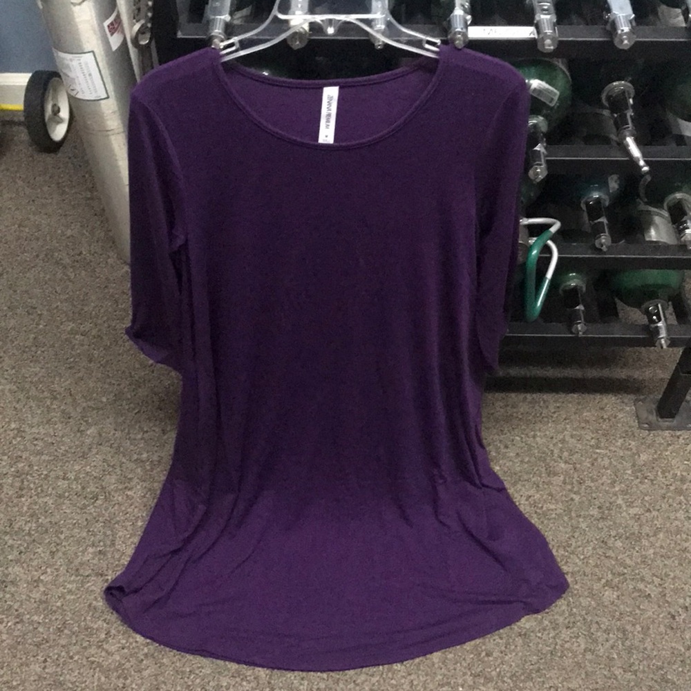 Solid Tunic Top. New without tags