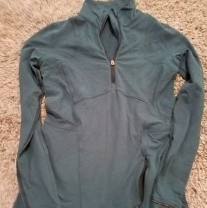 lululemon half zip