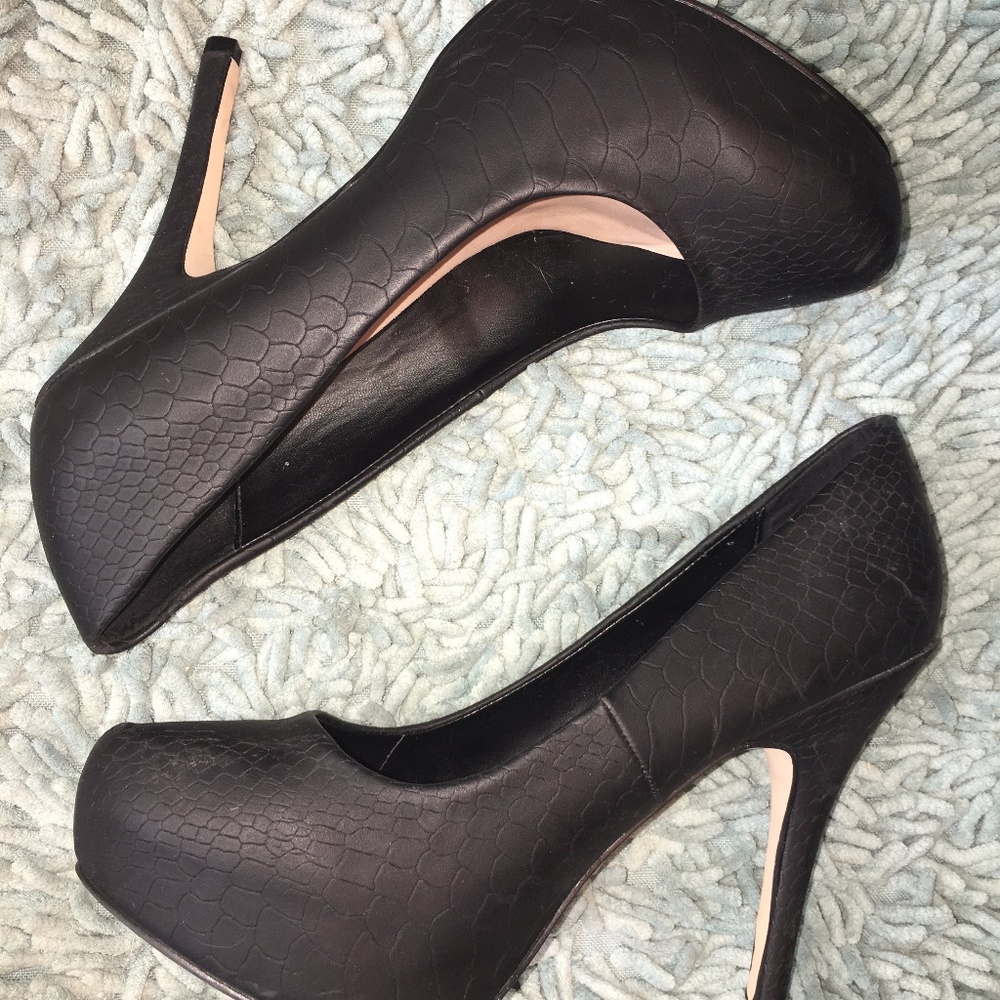 Mix No. 6 Sarti Black Platform Pumps