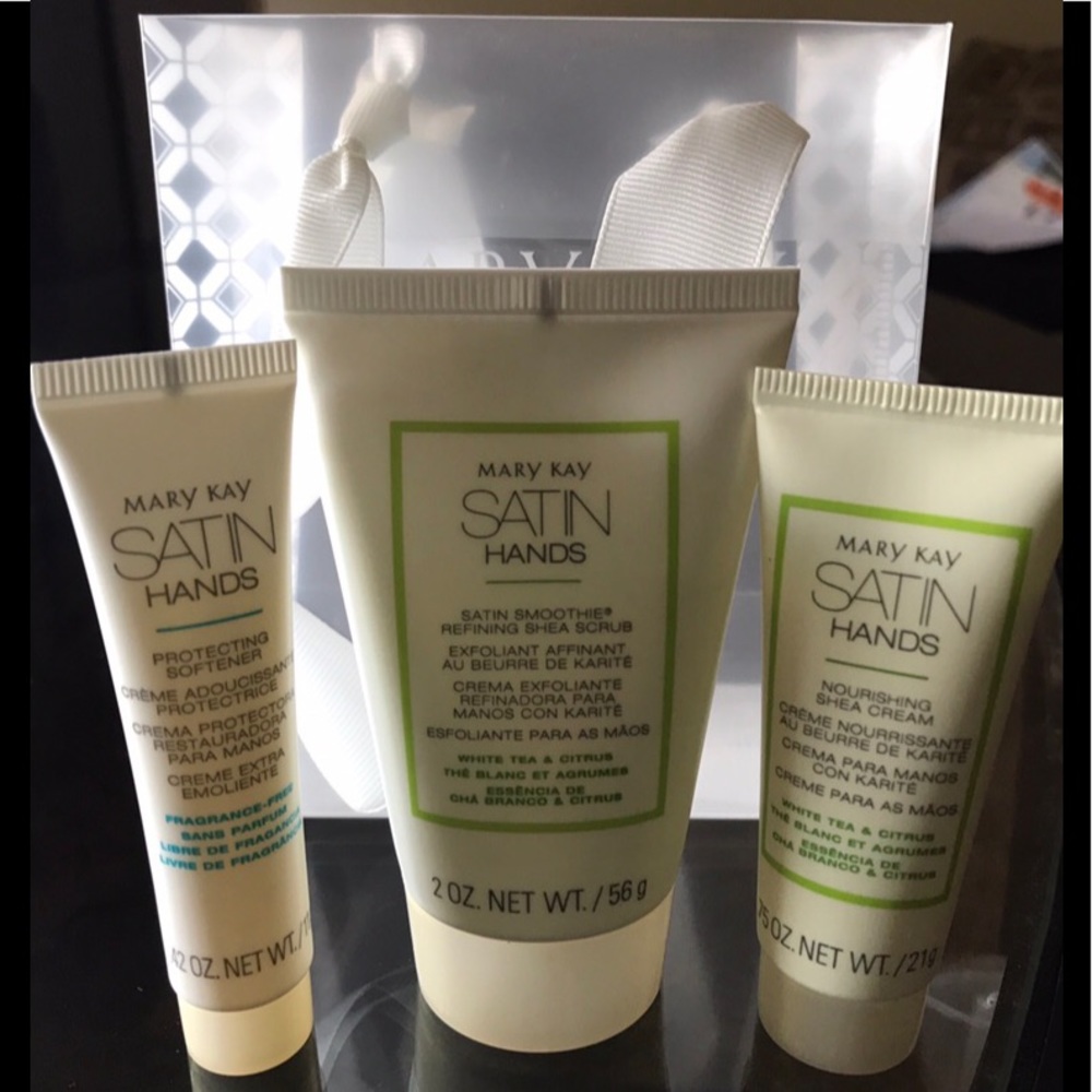 Mary Kat Satin Hands Mini Set