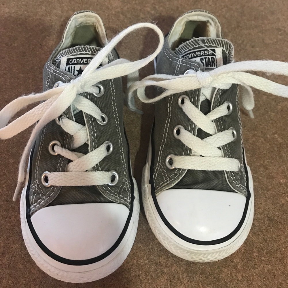 Converse Chuck Taylors Toddler Size 8