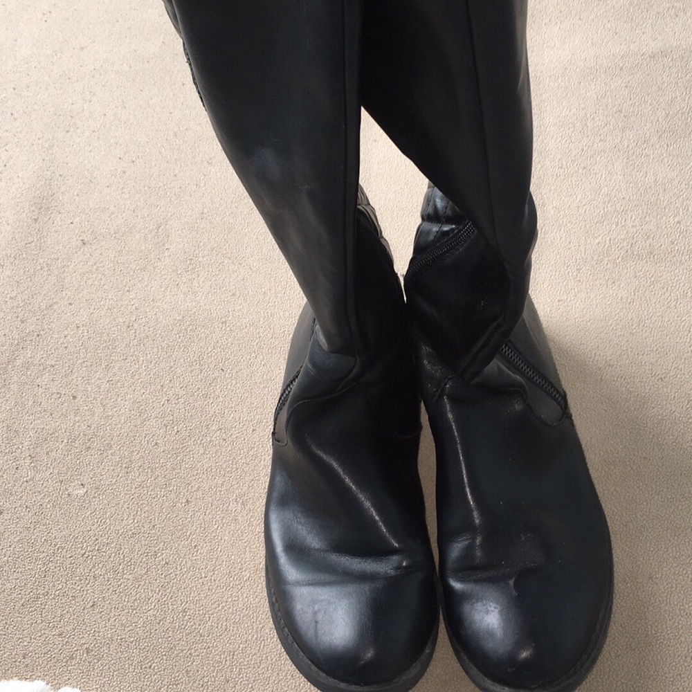 Black riding boots