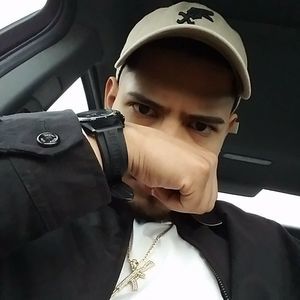 Meet your Posher, Dossier