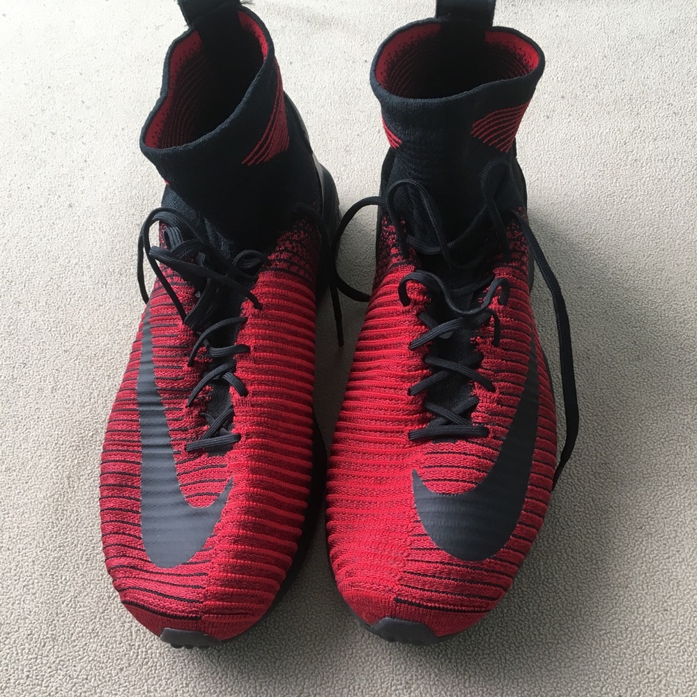 Men's nikes *like new
