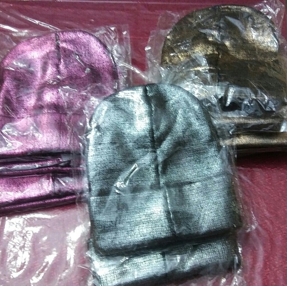 Beanie - Picture 2 of 2