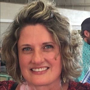 Meet your Posher, Rhonda