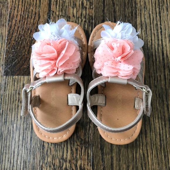 Cherokee Other - ✨ Host Pick ✨Toddler Girls Flower Sandals