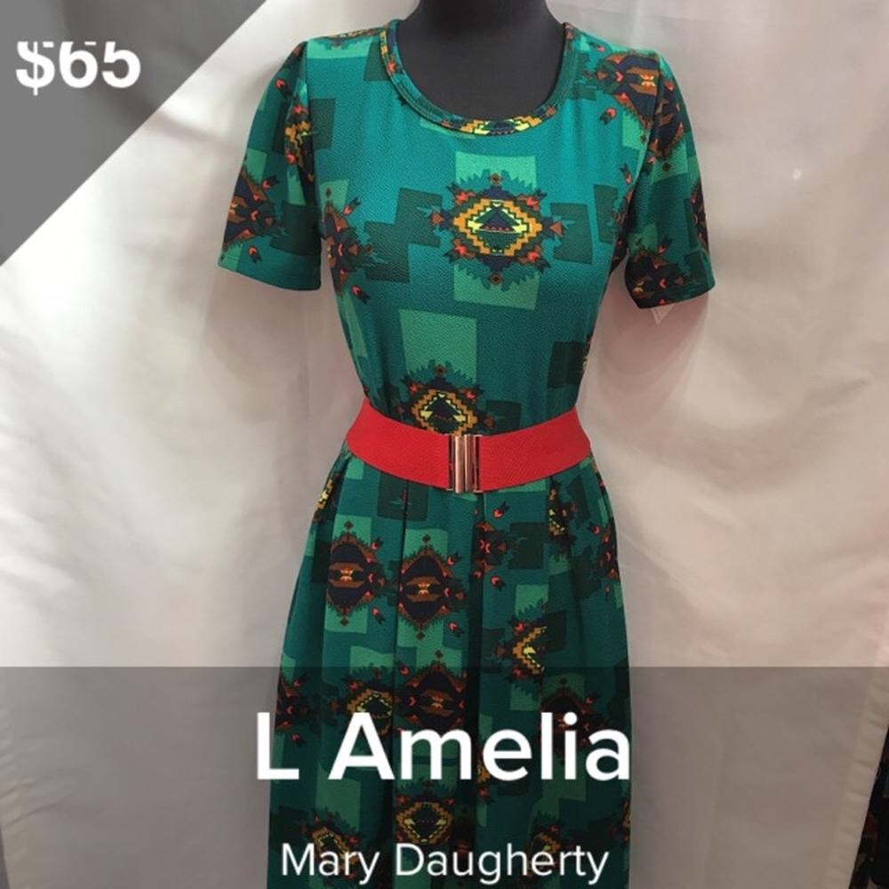 L LuLaRoe Dress.... SOLD