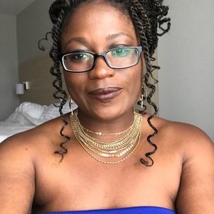 Meet your Posher, Miranda