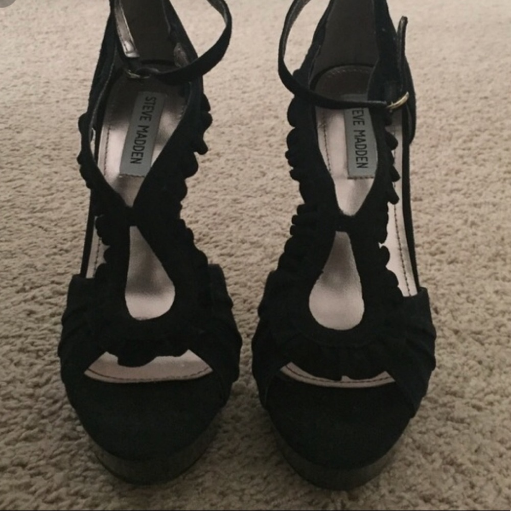 Steve Madden Vanessa Black Suede Heels