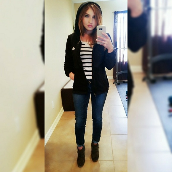 ❄️☃️NWT Authentic NORTH FACE ☃️❄️ - Picture 3 of 8