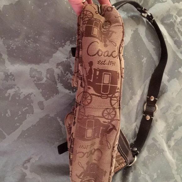 Coach carriage handbag - Picture 6 of 7