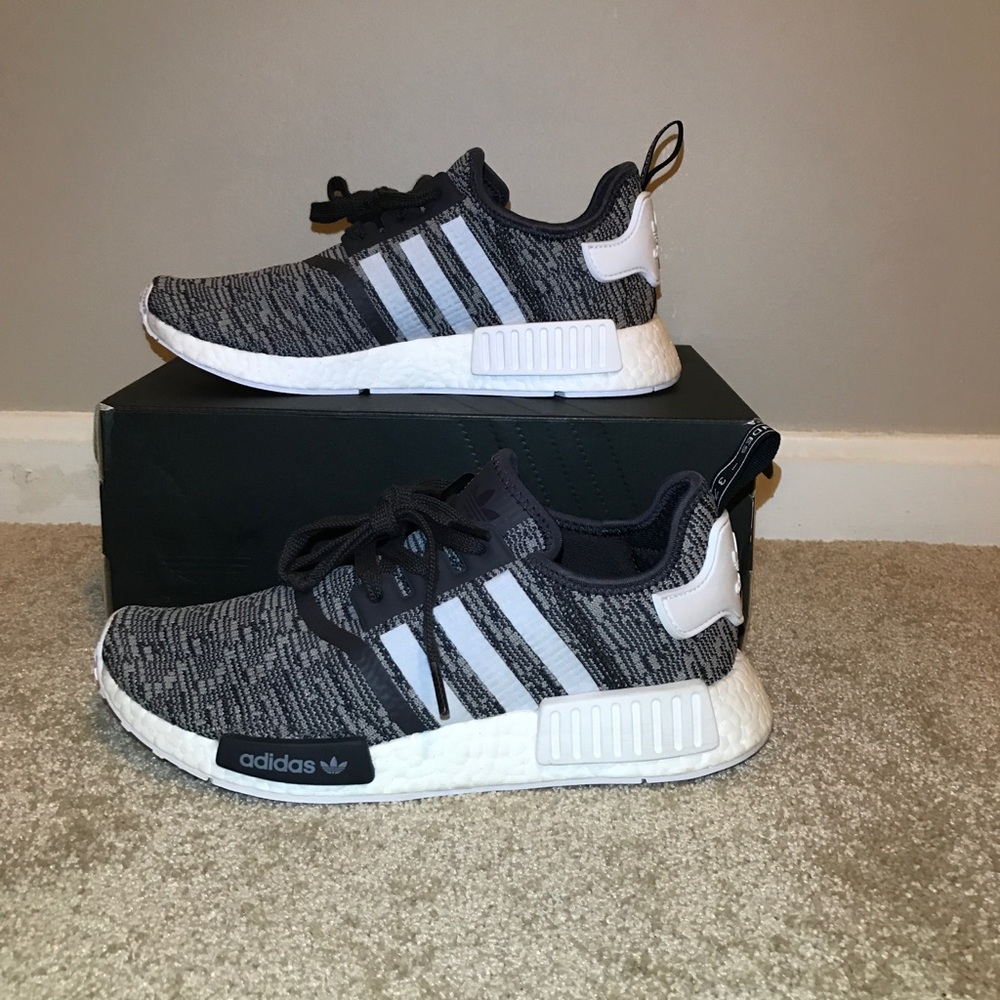 NMD R1 Glitch W