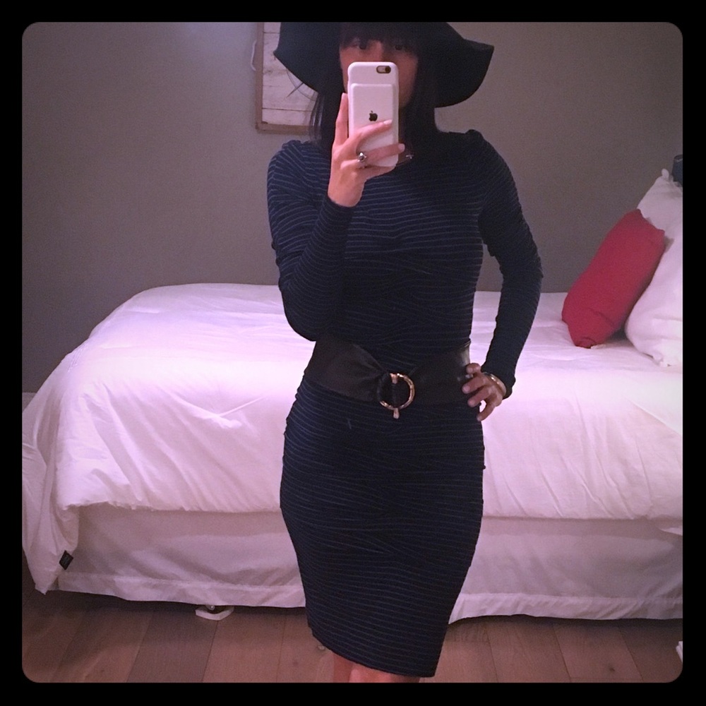 Nicole Miller long sleeve ruched dress