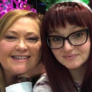 Meet your Posher, Teresa