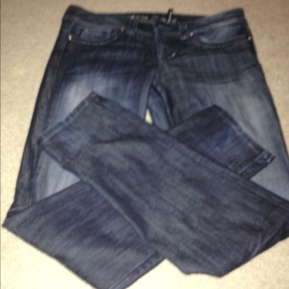 Guess straight leg jeans